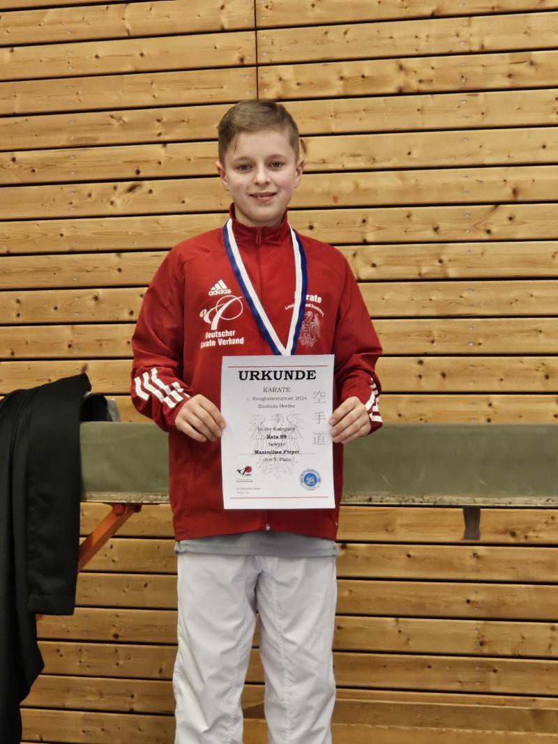 WhatsApp Image 2024-03-11 at 08.10.27 WhatsApp Image 2024-03-11 at 08.10.27