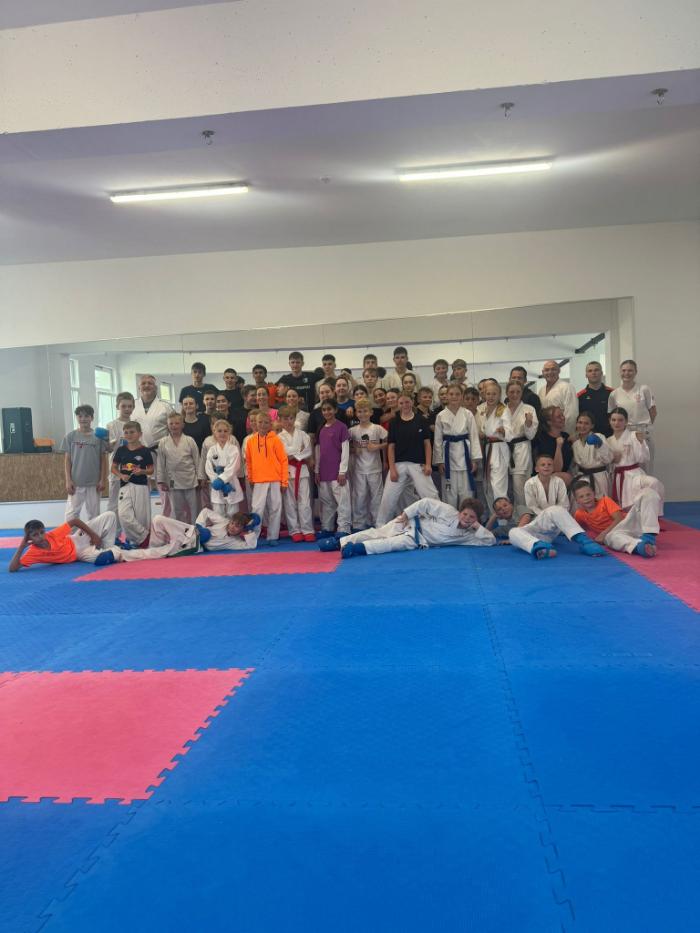 WhatsApp Bild 2024-06-02 um 09.15.59_a6100715 WhatsApp Bild 2024-06-02 um 09.15.59_a6100715