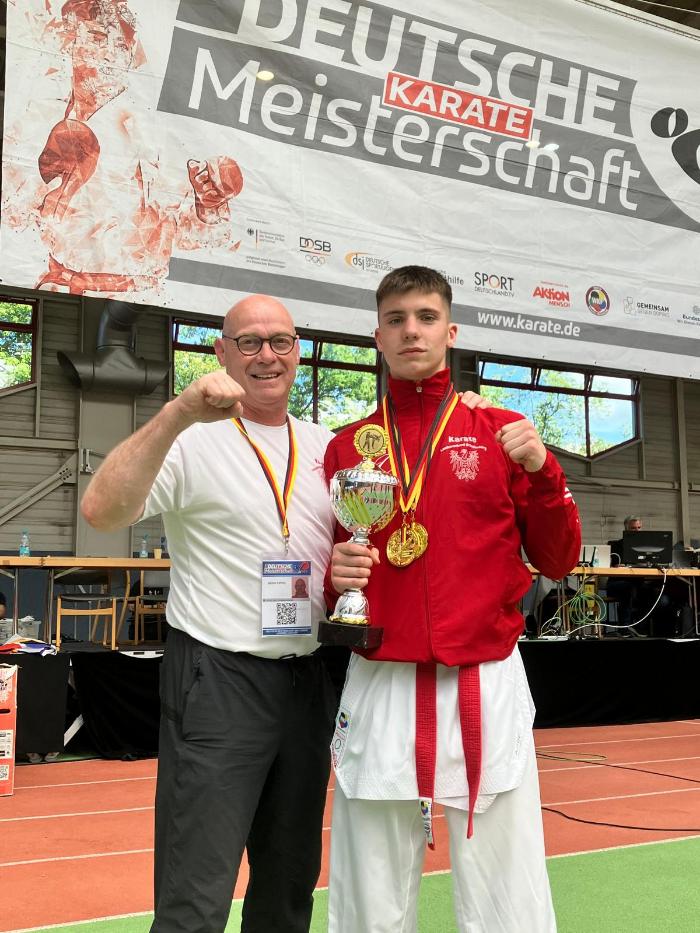 8e9ca295-f2c3-42af-8972-fd6b4e031a35 8e9ca295-f2c3-42af-8972-fd6b4e031a35