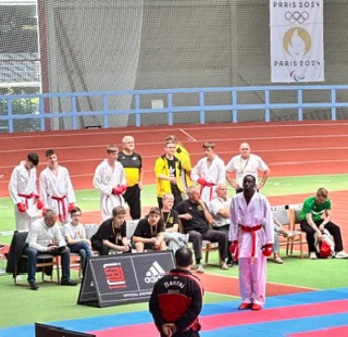 9af69d0d-e7ef-44f4-a858-cf57a699e9a4 9af69d0d-e7ef-44f4-a858-cf57a699e9a4