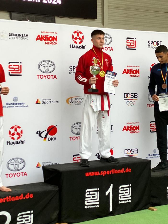 b304bfe7-12d8-4bb3-bd75-02a8d25250a8 b304bfe7-12d8-4bb3-bd75-02a8d25250a8