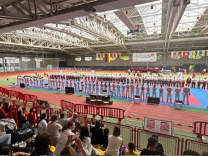 cfca7be1-93ab-45fb-bf9a-f8828e7900c3 cfca7be1-93ab-45fb-bf9a-f8828e7900c3