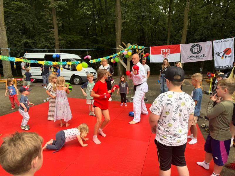 92d1f4d2-ceee-47d6-88b2-08aac4922900