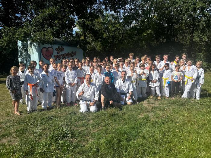 6be36528-2acd-4d3c-9986-fc21fca0e39b